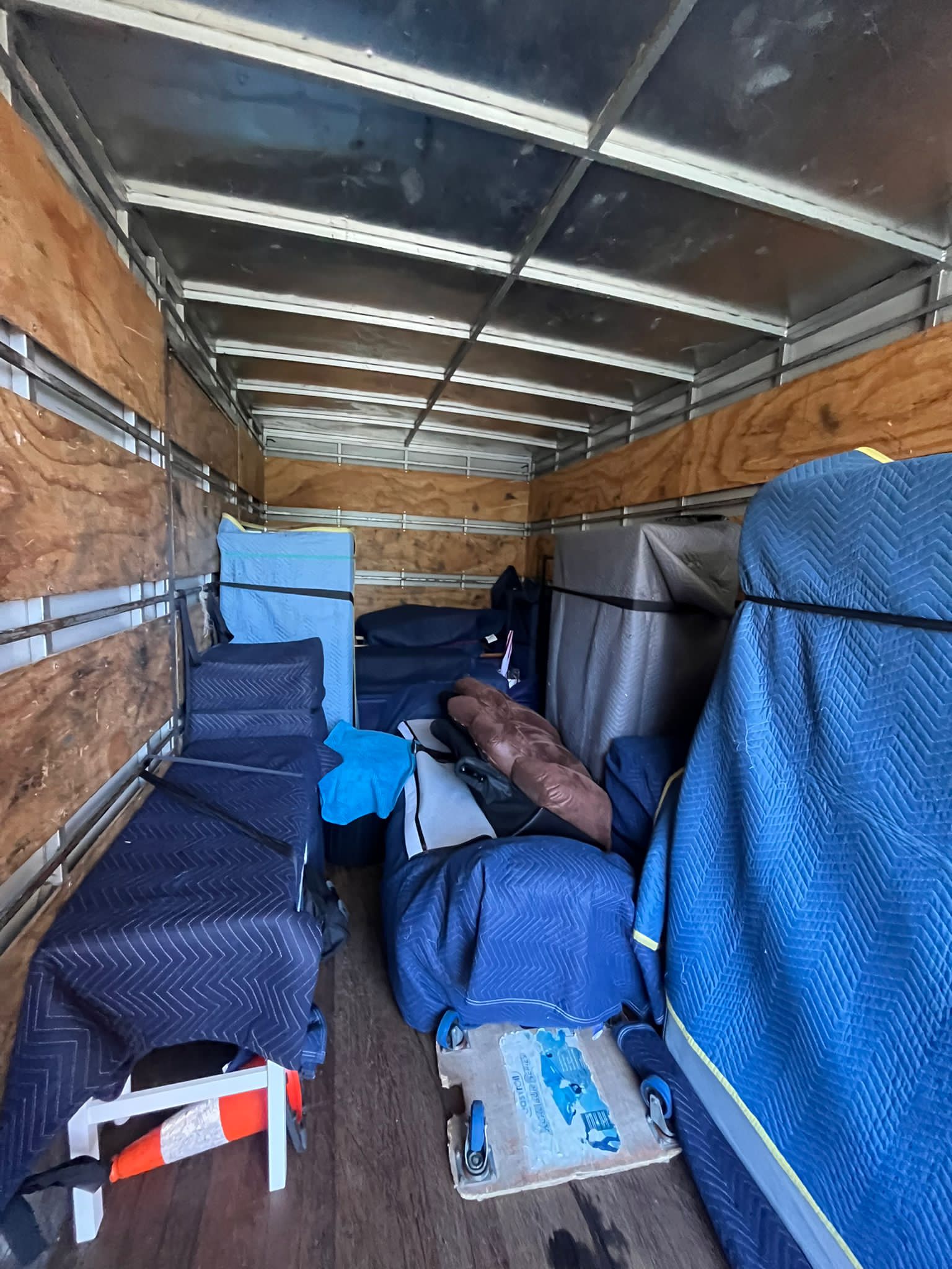 Removalists Gold Coast Surfers Paradise short notice move